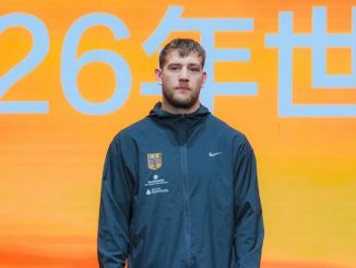 DBV-Boxer Nikita Putilov auf dem Siegerpodest in China