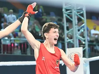 Kevin Castro bei der Urteilsverkündung im Finalkampf der U15 EM